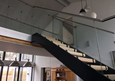 Frameless glass balustrades in London