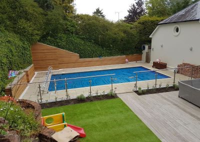 Henley-on-Thames glass balastrade around swimming pool