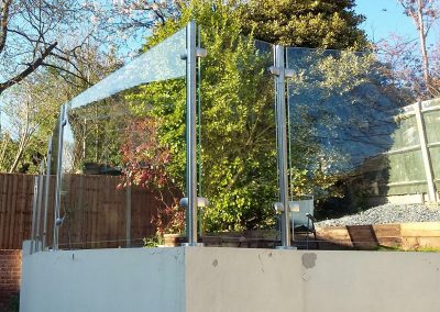 Posted glass balustrade system in Highbury, London