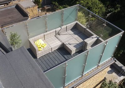 Roof top terrace glass balustrade in Wandsworth, London