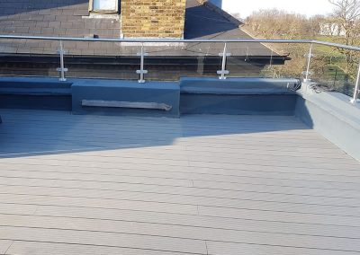 Posted glass balustrade system in Peckham