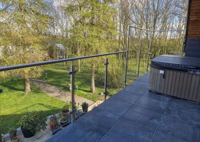 Bicester glass post and handrail system