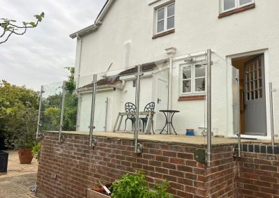 Posted glass balustrade in the Cotswolds